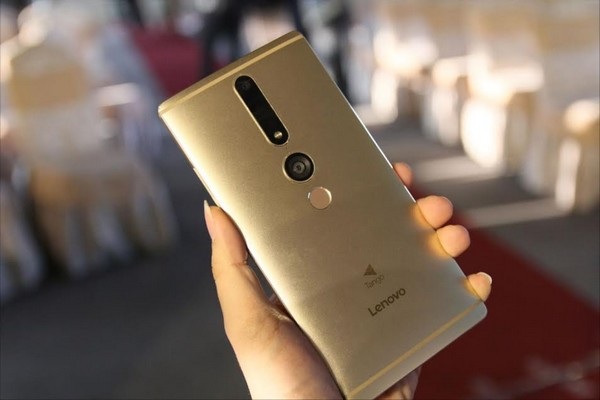 Lenovo trình làng smartphone đầu tiên có công nghệ “ảo hóa thế giới” tại  Việt Nam | Báo Dân trí
