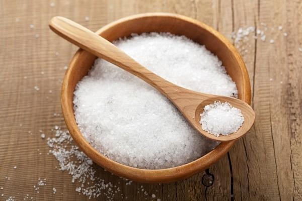 Tỉ lệ mắc bệnh tuyến giáp ở nữ cao hơn nam tới 10 lần - 2
Mỗi người cần sử dụng 150mg I ốt mỗi ngày