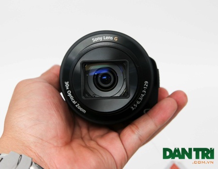 Đập hộp máy ảnh di động Sony QX30 chính hãng tại Việt Nam - 9 Với tiêu cự f24-720mm