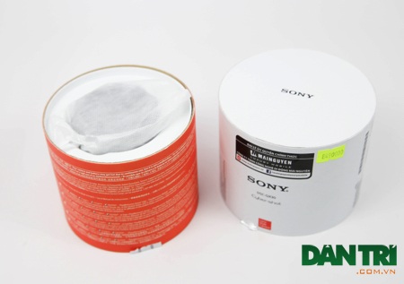 Đập hộp máy ảnh di động Sony QX30 chính hãng tại Việt Nam - 2 Khui hộp QX30 chính hãng