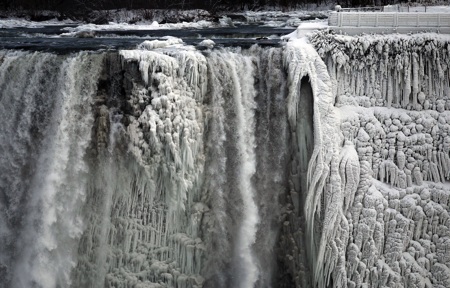 15 hình ảnh gây sốc do biến đổi khí hậu khiến thế giới lo ngại