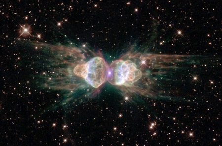 20 hình ảnh tuyệt vời nhất được chụp bởi Kính viễn vọng Hubble - 7 20 hình ảnh tuyệt vời nhất được chụp bởi Kính viễn vọng Hubble