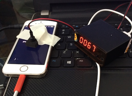 Thiết bị mở khoá passcode cho iPhone xuất hiện tại Việt Nam: Lợi hại khôn lường - 2 Mã bí mật sẽ được hiển thị trên box chạy phần mềm khi đã dò thành công