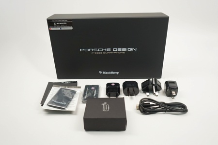 Toàn bộ phụ kiện đi kèm máy