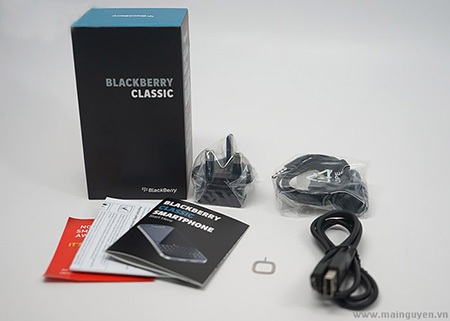 Toàn bộ phụ kiện đi kèm máy