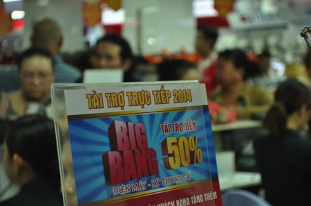 Đọc những thông tin kinh tế - tài chính mới nhất trên 