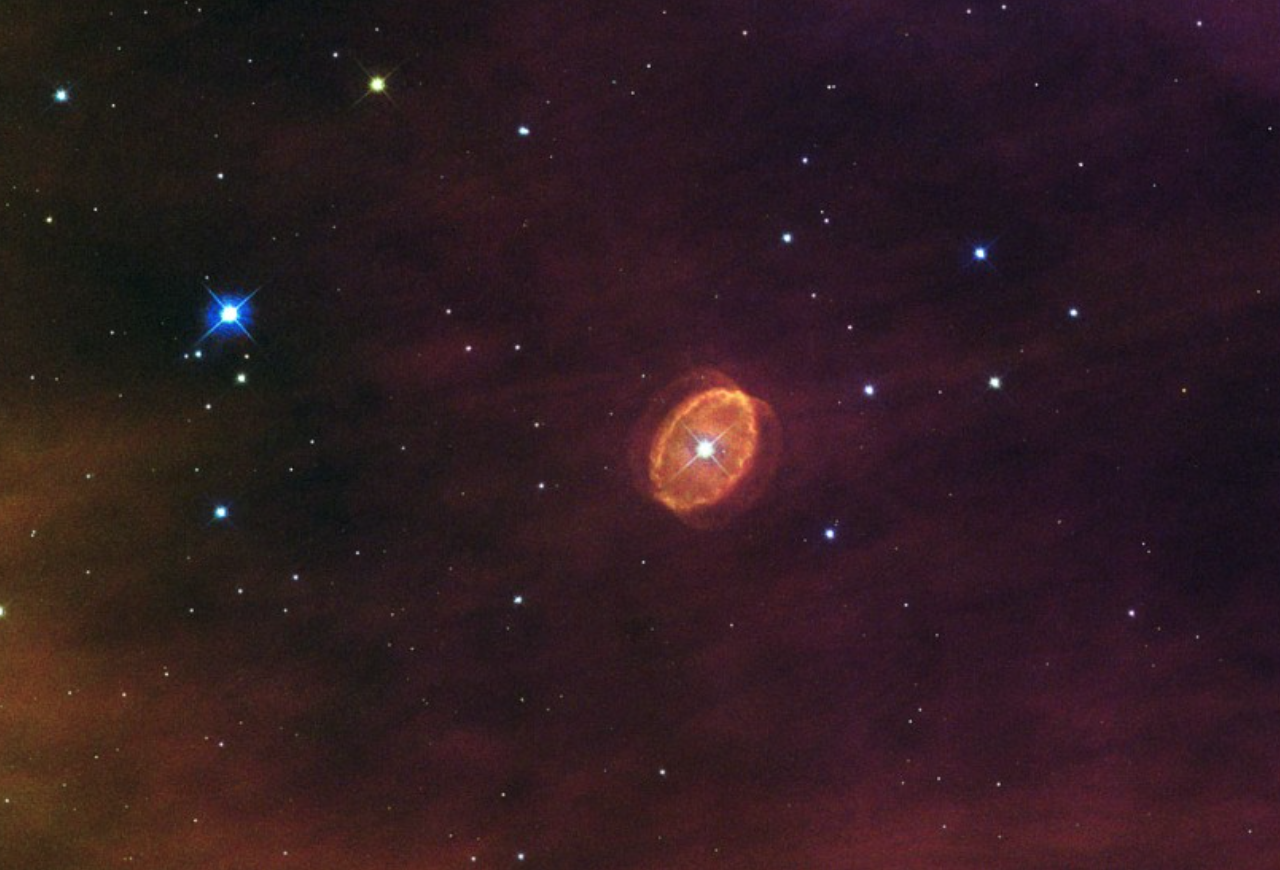 Hành tinh mới có vành đai bụi gấp 200 lần sao Thổ - 1 Một hành tinh mới mang tên J1407b