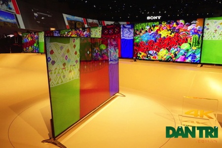 Sony trình diễn TV 4K mỏng nhất thế giới, mỏng hơn iPhone - 3 Màu sắc rực rỡ gấp 4 lần thế hệ TV Full HD