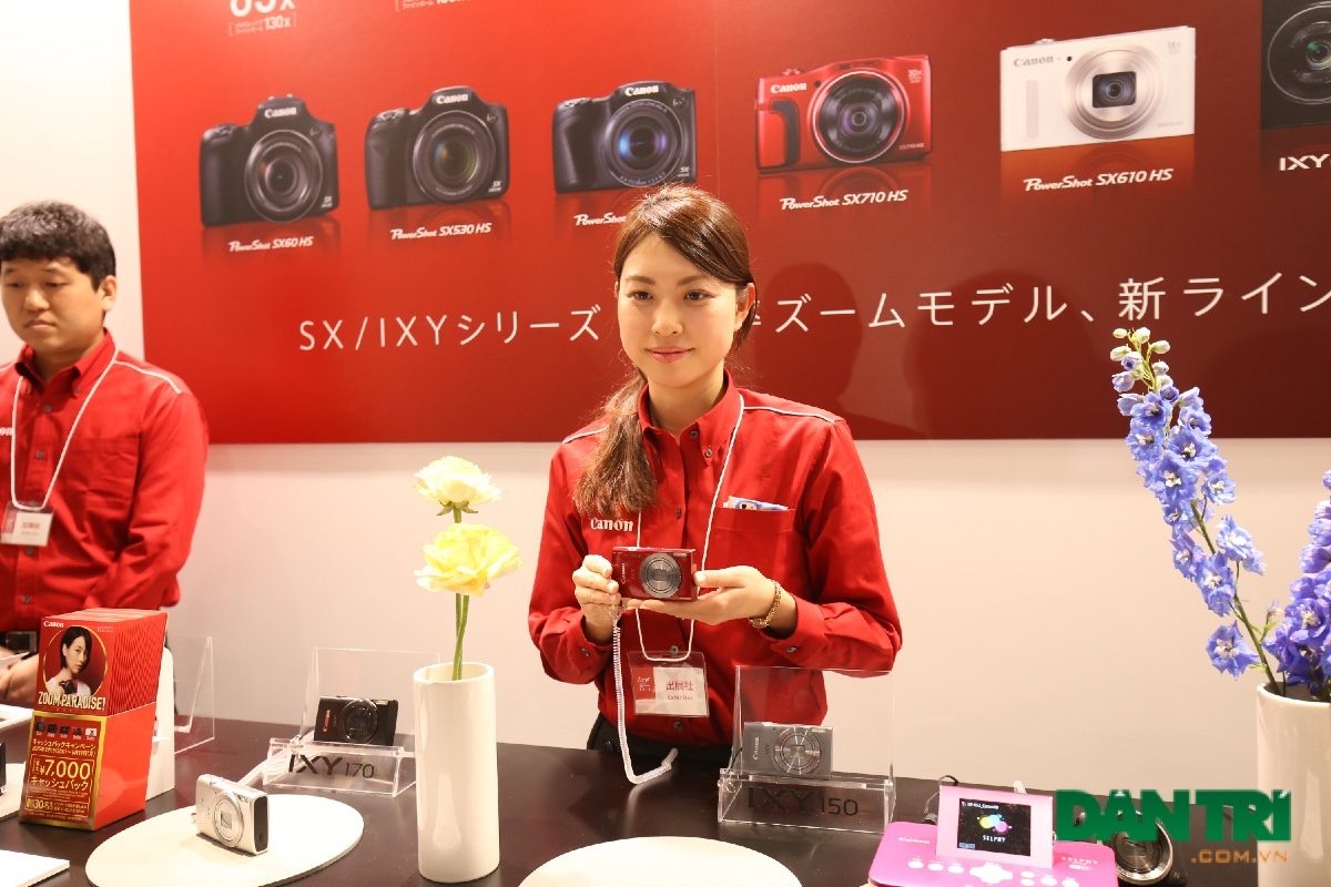 Canon phô trương sức mạnh qua loạt sản phẩm khủng tại CP+ 2015 - 19 Và những dòng máy compact hoàn toàn mới của đại diện Nhật Bản trong triển lãm năm nay