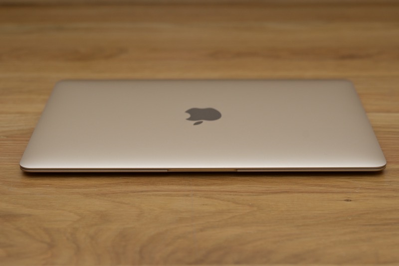 Macbook 12 inch màu vàng xách tay về Việt Nam giá 36 triệu đồng - 15 Cạnh dưới