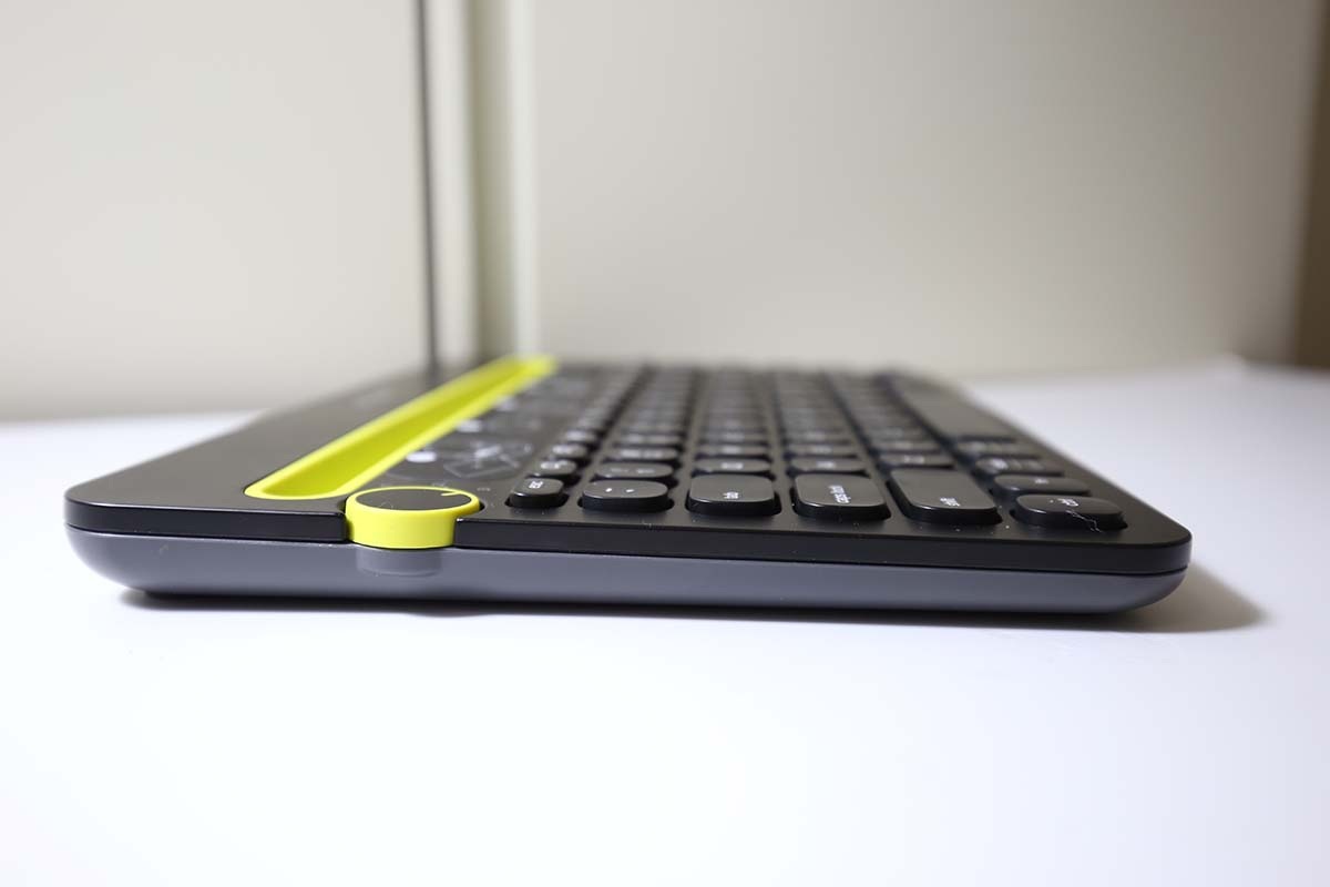 Phím khá dày với độ dày 20 mm.