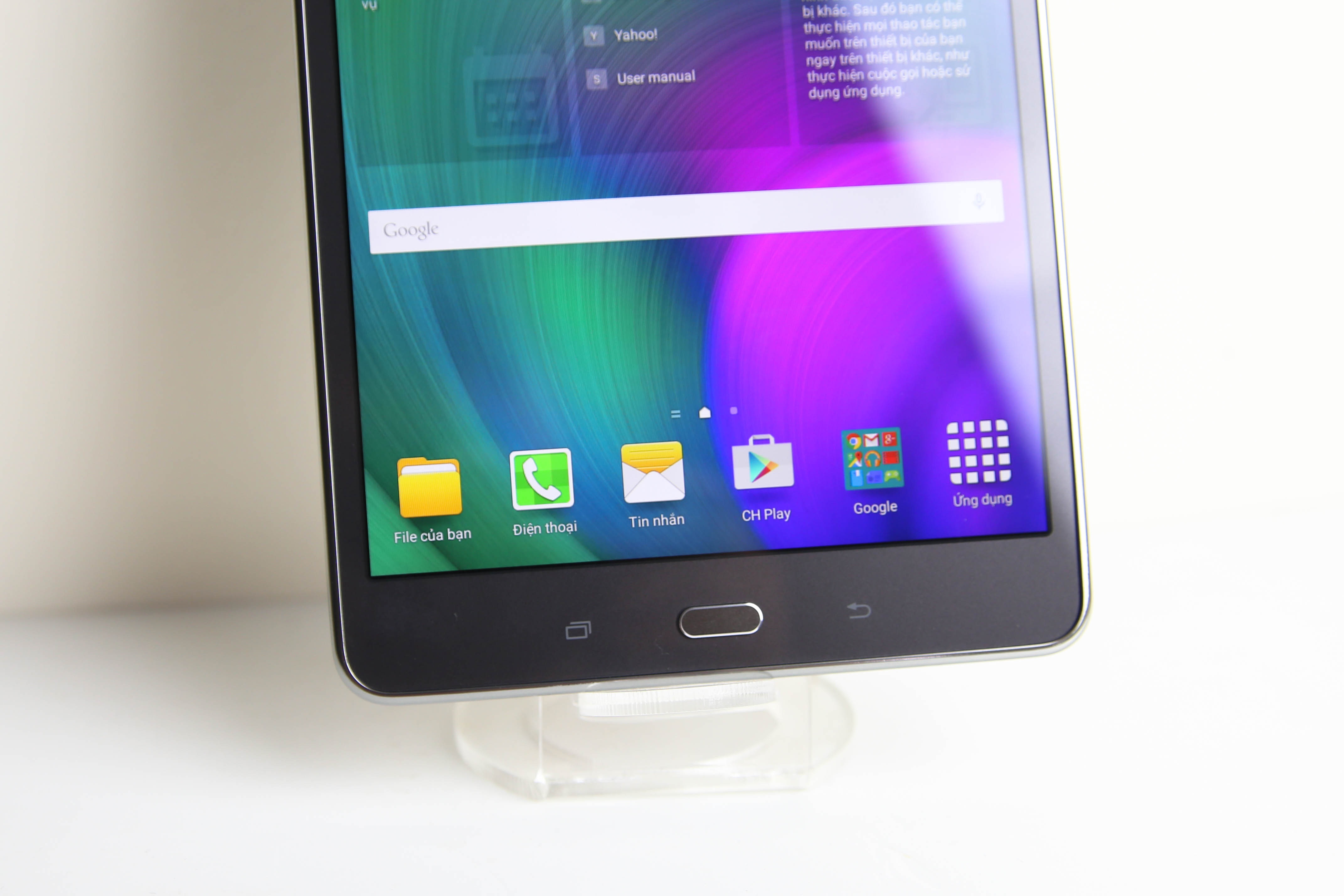 Cận cảnh Galaxy Tab A 8 inch đầu tiên tại Việt Nam - 12 Phím Home và 2 phím bấm cảm ứng