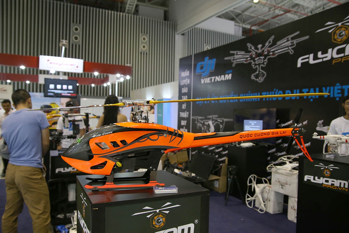 Những mô hình máy bay tích hợp camera thu hút sự quan tâm của người dùng