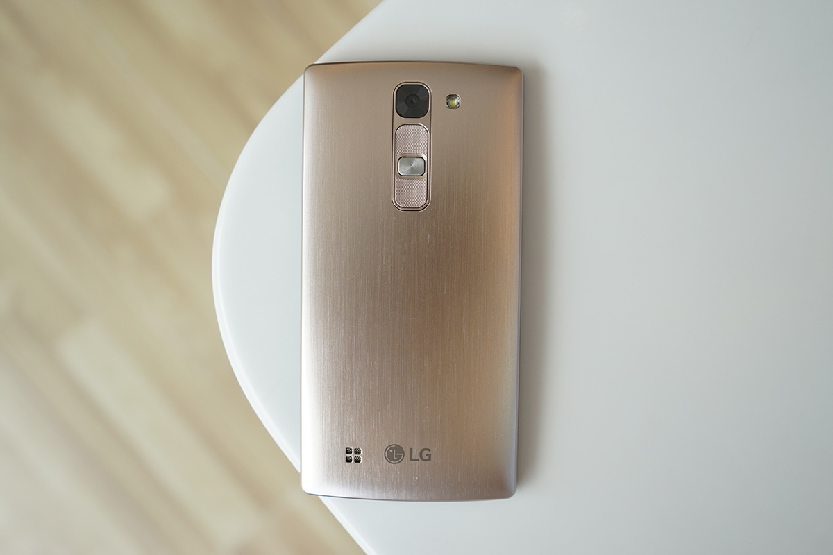 Loạt smartphone tầm trung mới đáng chú ý tháng 5/2015