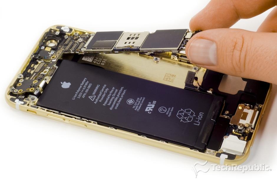 Hiểm họa rình rập đằng sau sạc cáp iPhone, iPad "rởm" - 1 Dây cáp rởm dễ gây cháy mainboard