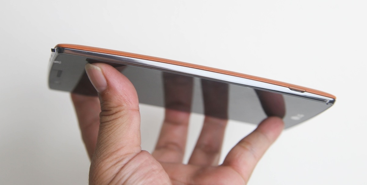 Các cạnh bên trơn