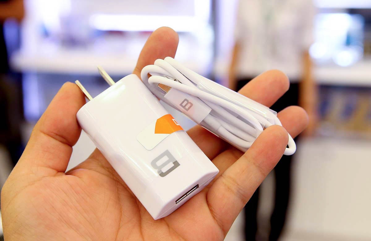 Cáp sạc của máy