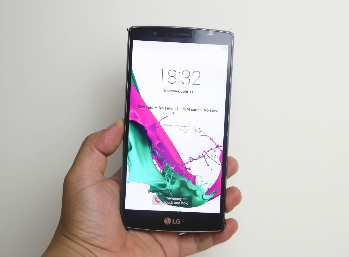 Máy có màn hình 5,5 inch độ phân giải 2K