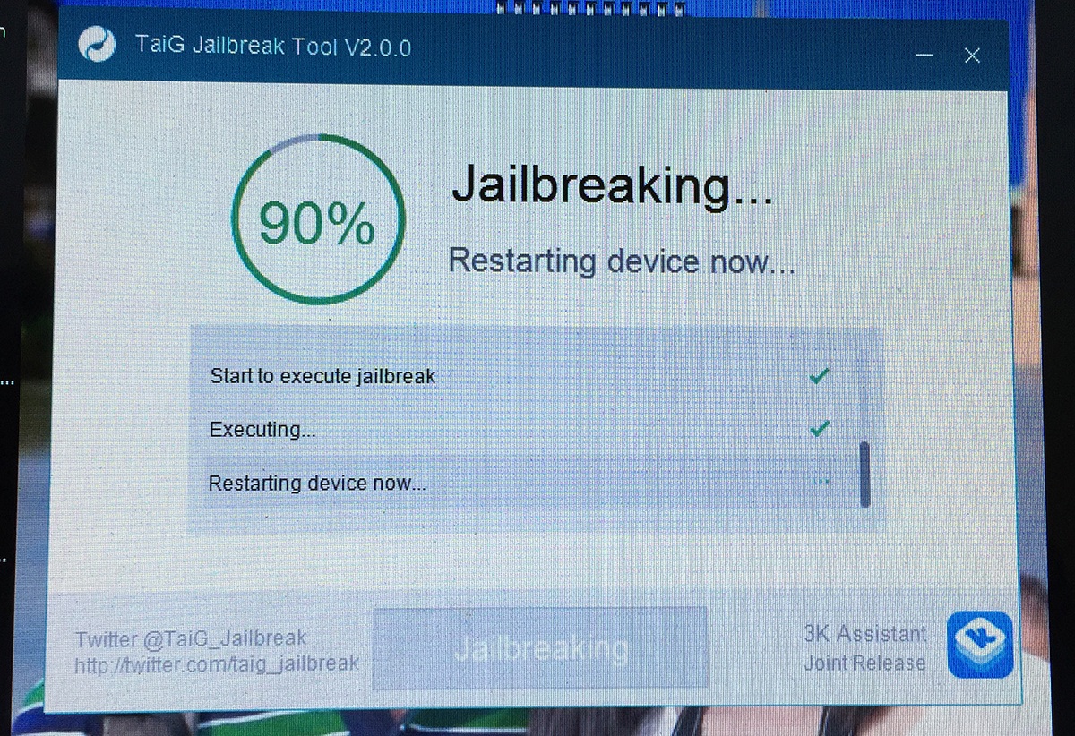 Công cụ Jailbreak đơn giản và chỉ với 1 nút bấm duy nhất