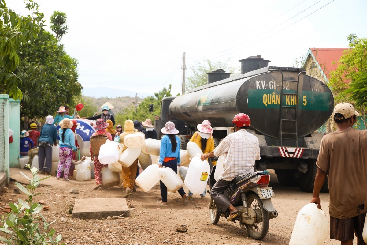 Quốc Phan - Minh Lê