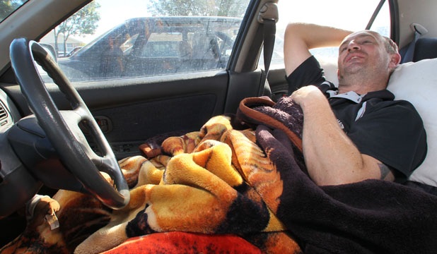 Ngủ trong ôtô - Lợi bất cập hại