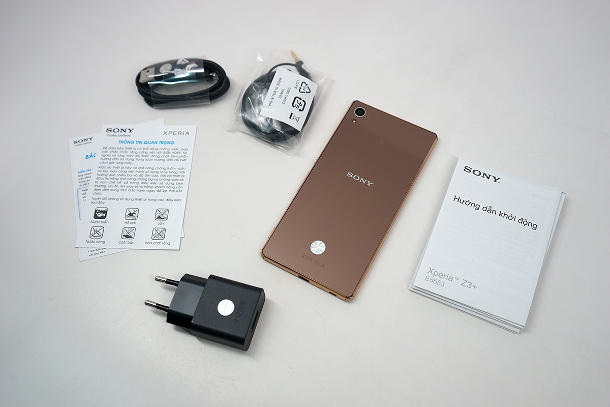 Toàn bộ phụ kiện đi kèm