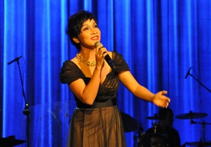 Ca sĩ Mỹ Linh với Vẫn hát lời tình yêu, Bài hát ru mùa xuân