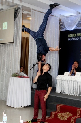 Những tiết mục “nhá hàng” ấn tượng sẽ xuất hiện trong liveshow.