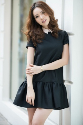 Á hậu Thụy Vân khoe thời trang streetstyle ngọt ngào, nữ tính - 15