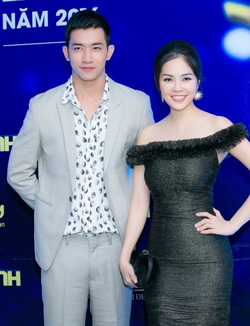 Dương Cẩm Lynh khoe dáng thon thả giảm 15kg sau khi sinh - 5 Dương Cẩm Linh là một trong số những diễn viên được đề cử tại giải thưởng Ngôi sao xanh. Mặc dù đang tận hưởng thiên chức làm mẹ nhưng cô cũng không khỏi bất ngờ và vui mừng khi những vai diễn của mình trước đó vẫn được ghi nhận và nhận được đề cử trong top giải thưởng năm nay.