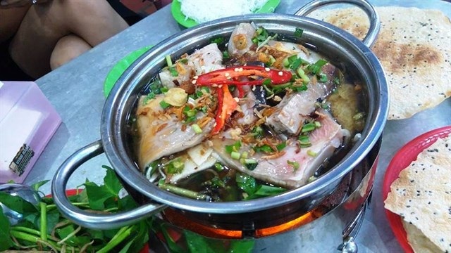 Sài Gòn cuối tuần... Đi ăn món ngon ở Bình Dương - 1 Đến Bình Dương bạn không thể bỏ qua món lẩu nổi tiếng này
