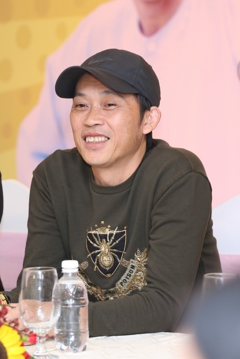 Có lẽ người hâm mộ đã “bớt” lo lắng cho anh khi thấy thần tượng của mình đang dần “béo” lên.