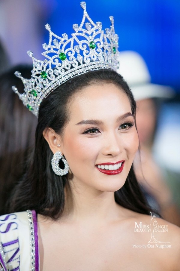Hương Giang mời Hoa hậu, Á hậu Chuyển giới quốc tế đến Việt Nam tìm người kế nhiệm - Ảnh 4. Hương Giang mời Hoa hậu, Á hậu Chuyển giới quốc tế đến Việt Nam tìm người kế nhiệm - Ảnh 4.