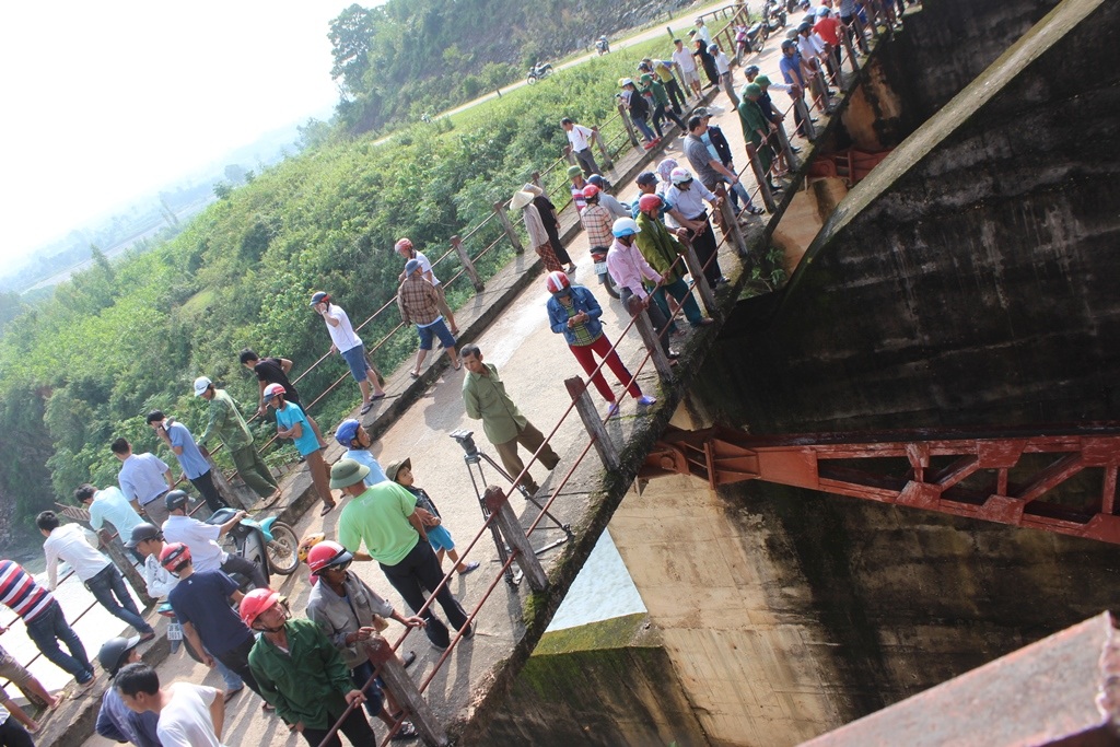 Hà Tĩnh mở tràn hồ Kẻ Gỗ đề phòng bão số 7 gây lũ chồng lũ - 4