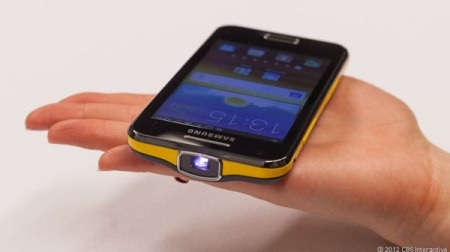 Những sản phẩm công nghệ cực "hot" tại MWC 2012 - 4 Những sản phẩm công nghệ cực "hot" tại MWC 2012 - 4