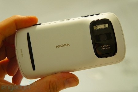 Ảnh thực tế Nokia 808 Pure View - 6 Ảnh thực tế Nokia 808 Pure View - 6