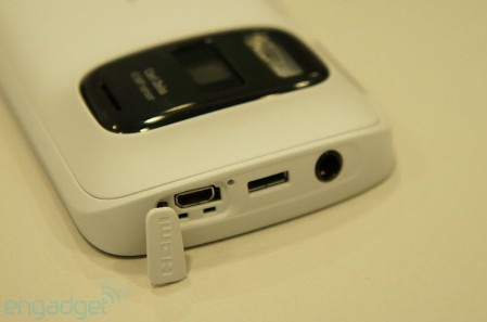 Ảnh thực tế Nokia 808 Pure View - 7 Ảnh thực tế Nokia 808 Pure View - 7