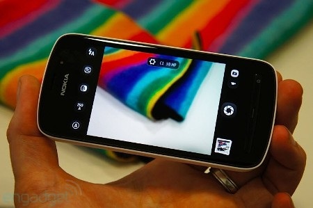 Ảnh thực tế Nokia 808 Pure View - 4 Ảnh thực tế Nokia 808 Pure View - 4
