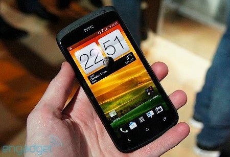 Ảnh thực tế smartphone HTC One S - 1