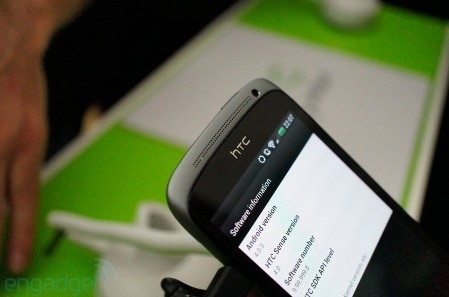 Ảnh thực tế smartphone HTC One S - 10