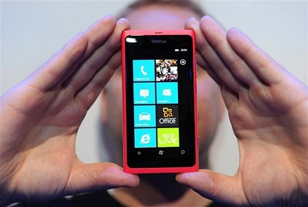 Samsung đại thắng, Nokia thảm bại trên thị trường smartphone - 1 Samsung đại thắng, Nokia thảm bại trong quý 3