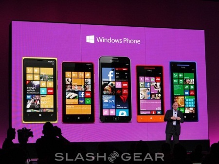 Foxconn đang sản xuất điện thoại Surface cho Microsoft? - 1 Chiếc điện thoại mang thương hiệu Surface của Microsoft sẽ được phát hành vào giữa năm 2013