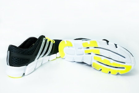 Adidas ra mắt giày chạy bộ siêu nhẹ Crazy Cool - 6 Adidas ra mắt giày chạy bộ siêu nhẹ Crazy Cool