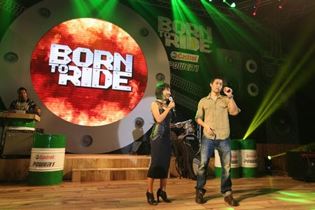 Johnny Trí Nguyễn nói về niềm đam mê lái xe của mình trong đêm sự kiện Born to Ride