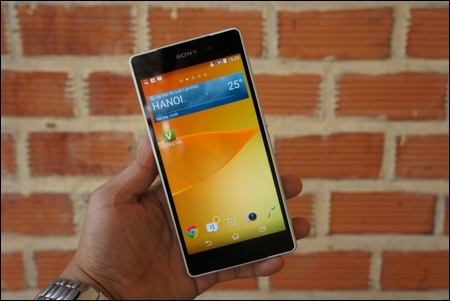 Ngắm Xperia Z2 màu trắng đẹp mắt tại Việt Nam - 11 Màn hình chính với giao diện quen thuộc của sản phẩm Xperia.