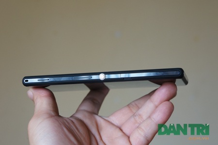 Trên tay Xperia M2 - dòng sản phẩm tầm trung mới nhất của Sony - 3 Trên tay Xperia M2 - dòng sản phẩm tầm trung mới nhất của Sony
