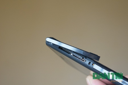 Trên tay Xperia M2 - dòng sản phẩm tầm trung mới nhất của Sony - 4 Trên tay Xperia M2 - dòng sản phẩm tầm trung mới nhất của Sony