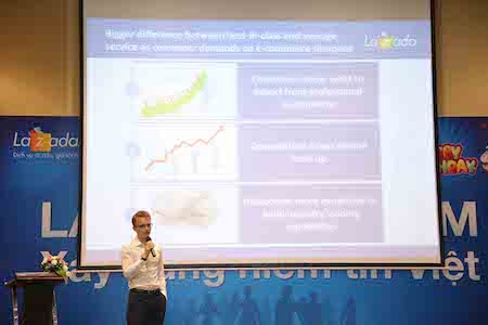 Ông Christopher Beselin, Giám đốc điều hành Lazada Việt Nam chia sẻ chiến lược trong năm 2014.