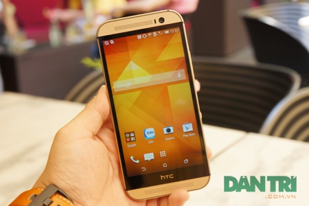 Xuất hiện HTC One M8 Gold đầu tiên về Việt Nam - 11 Giao diện màn hình chính.