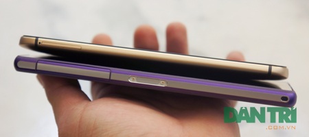 HTC One M8 vàng đọ dáng cùng Xperia Z2 tím - 3 Trên tay phóng viên